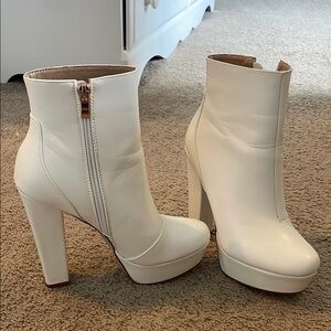 White Heeled Boots with High Platform